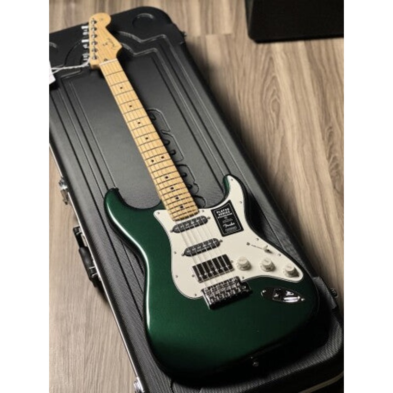 fender-limited-edition-player-hss-stratocaster-with-maple-fb-in-british-racing-green Fender Limited Edition Player HSS Stratocaster with Maple FB in British Racing Green
