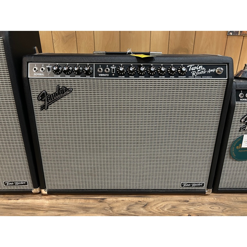 fender-tonemaster-twin-reverb-guitar-amplifier-pre-owned Fender Tonemaster Twin Reverb Guitar Amplifier (Pre-Owned)