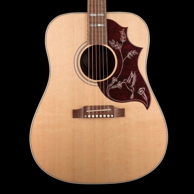 gibson-hummingbird-studio-walnut-natural-with-case Gibson Hummingbird Studio Walnut Natural with Case