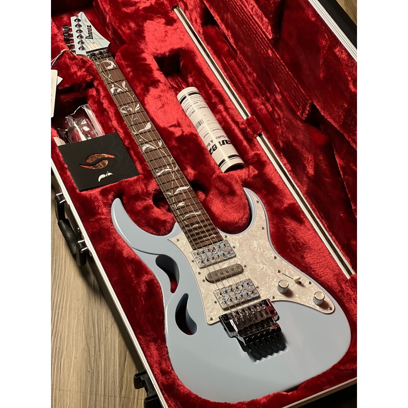 ibanez-pia3761c-steve-vai-signature-in-blue-powder-with-case-f2422314 Ibanez PIA3761C Steve Vai Signature in Blue Powder with Case F2422314