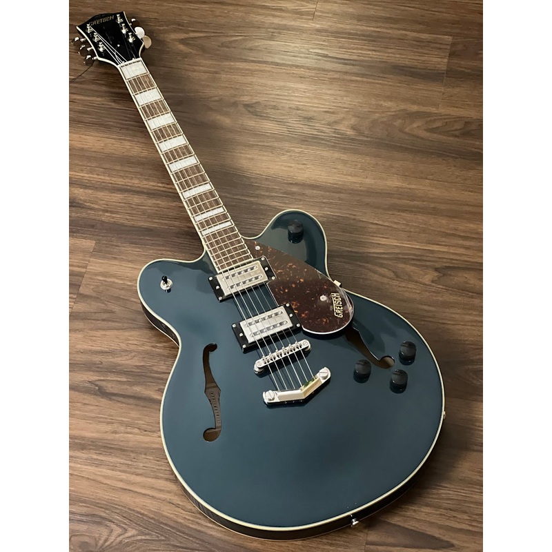 gretsch-g2622-streamliner-centre-block-with-v-stoptail-in-midnight-sapphire Gretsch G2622 Streamliner Centre Block with V-Stoptail in Midnight Sapphire