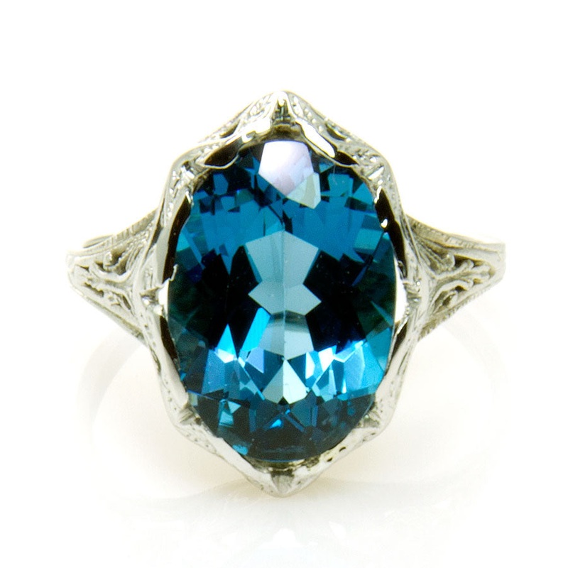 antique-18k-filigree-blue-topaz-ring Antique 18K Filigree Blue Topaz Ring