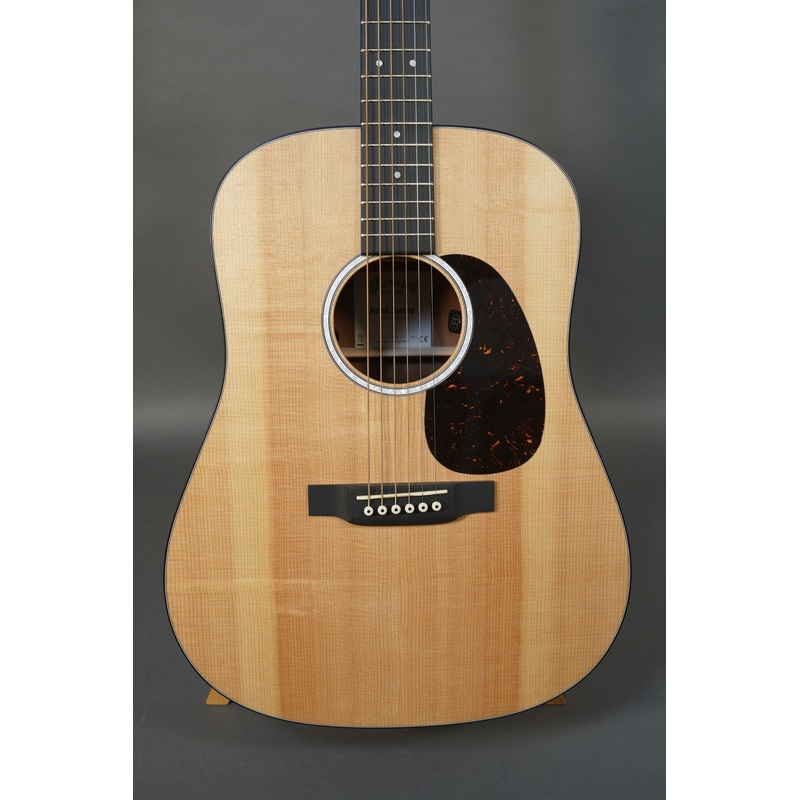martin-d-10e Martin D-10E