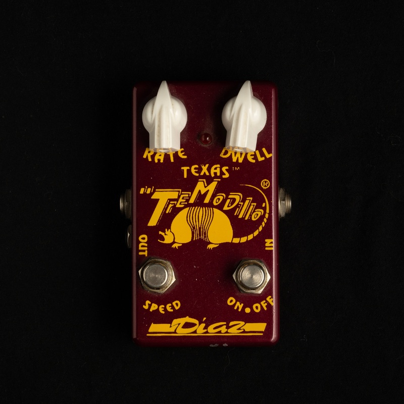 vintage-1997-diaz-texas-tremodillo-tremolo-pedal-signed-by-cesar-diaz Vintage 1997 Diaz Texas Tremodillo Tremolo Pedal Signed by Cesar Diaz!
