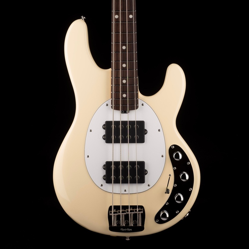 ernie-ball-music-man-stingray-hh-special-buttercream-with-case Ernie Ball Music Man Stingray HH Special Buttercream with Case