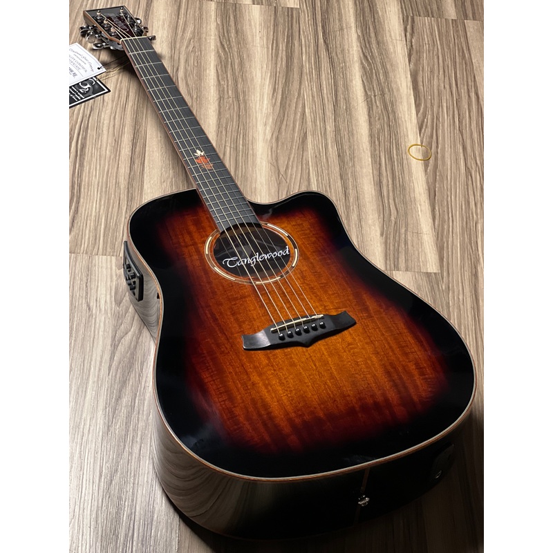 tanglewood-twx5-cek-winterleaf-exotic-dreadnought-cutaway-in-autumn-burst-gloss-w-bag Tanglewood TWX5 CEK Winterleaf Exotic Dreadnought Cutaway in Autumn Burst Gloss w/Bag