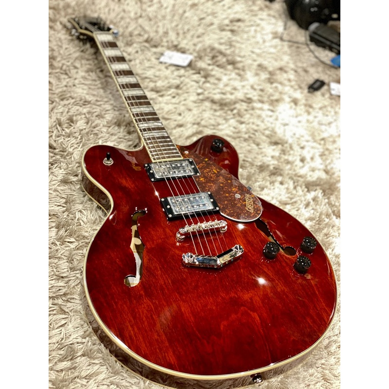 gretsch-g2622-streamliner-centre-block-w-v-stoptail-in-walnut-stain-used Gretsch G2622 Streamliner Centre Block w/ V-Stoptail in Walnut Stain (USED)