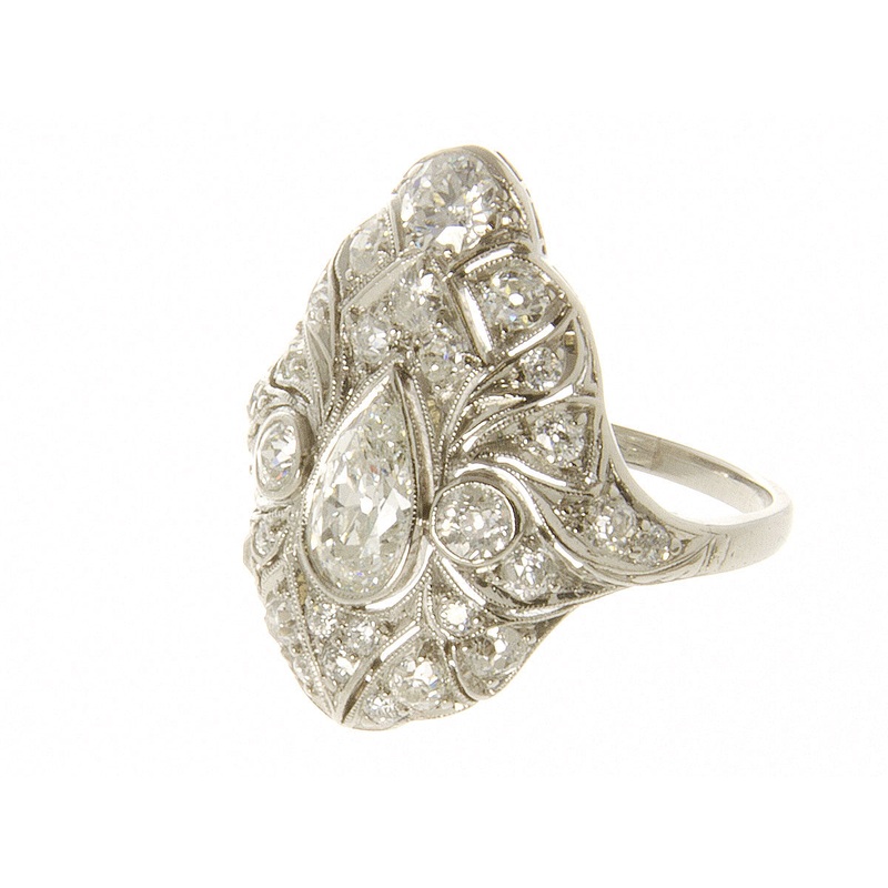 1920s-art-deco-platinum-diamond-ring 1920s Art Deco Platinum Diamond Ring