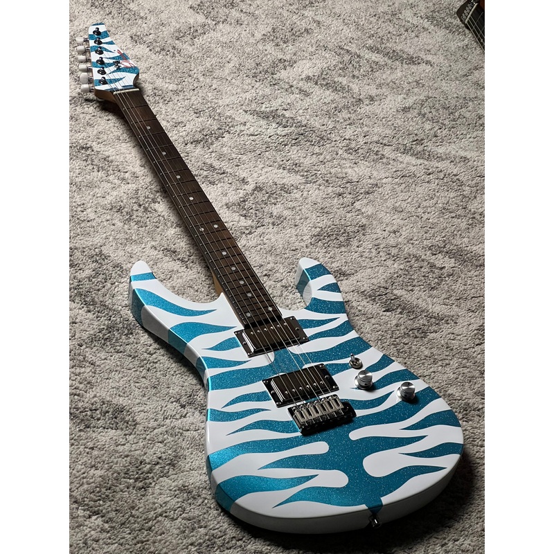 dhatarattha-custom-dst-hh-in-blue-tiger-sparkle-with-rosewood-fb Dhatarattha Custom DST HH in Blue Tiger Sparkle with Rosewood FB