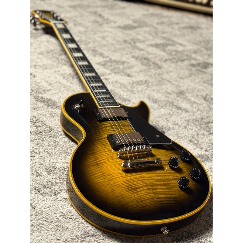 epiphone-les-paul-custom-widow-in-yellow-burst Epiphone Les Paul Custom Widow in Yellow Burst