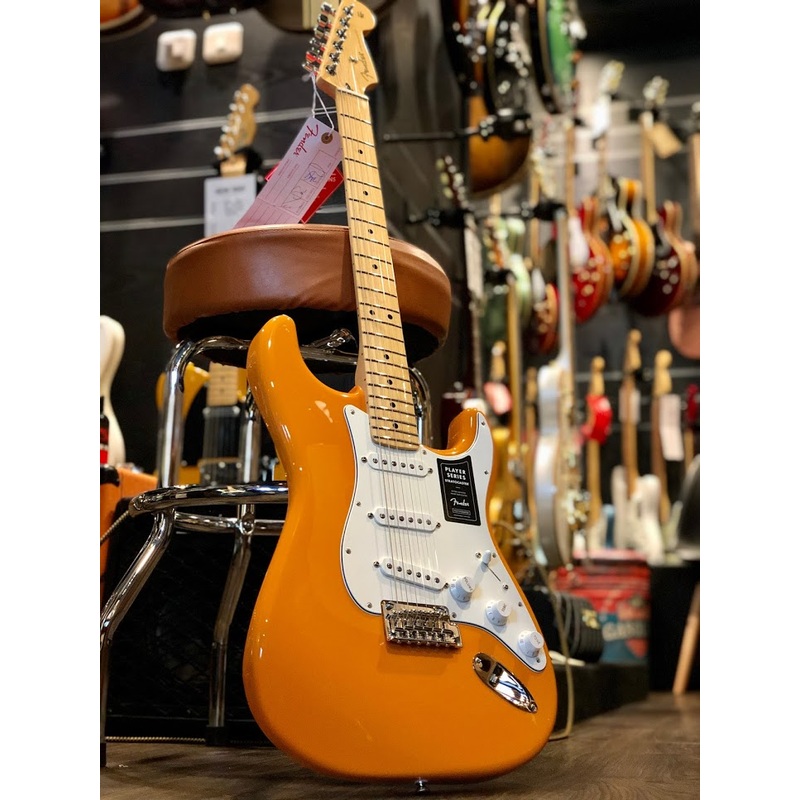 fender-player-series-stratocaster-capri-orange Fender Player Series Stratocaster - Capri Orange