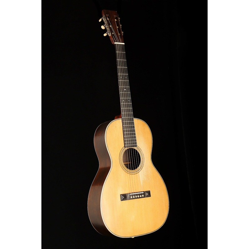 martin-0-28-preowned-1924 Martin 0-28 Preowned 1924
