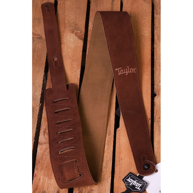 taylor-suede-gitaar-chocolade-bruin Taylor Suede Gitaar Chocolade Bruin