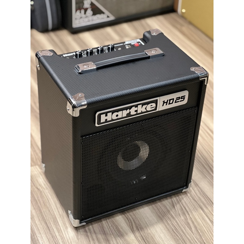 hartke-hydrive-hd25-25w-8-bass-combo-ampli Hartke Hydrive HD25 25W 8" Bass Combo Ampli