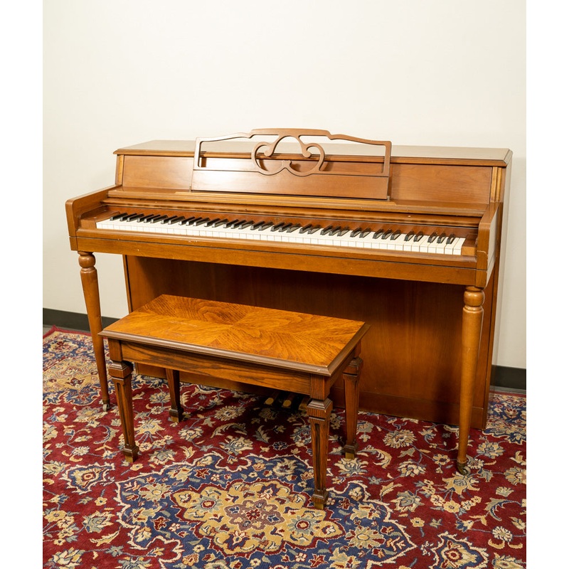 wurlitzer-2116-spinet-piano-satin-walnut-sn-1245193-used Wurlitzer 2116 Spinet Piano | Satin Walnut | SN: 1245193 | Used