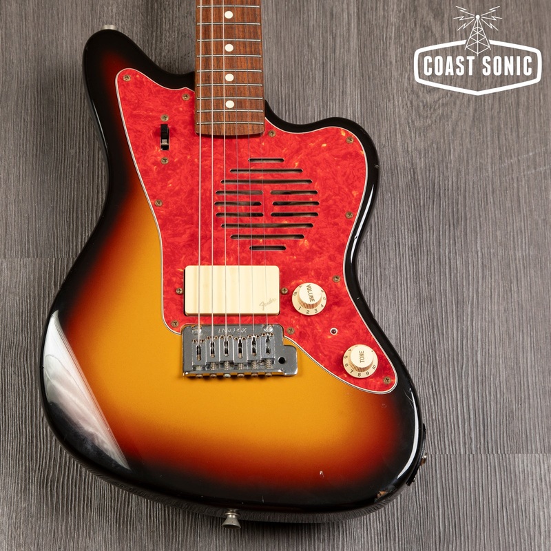 1995-fender-jazzmaster-jm-champ-built-in-amp-made-in-japan 1995 Fender Jazzmaster JM-Champ built in amp made in Japan