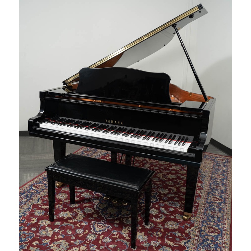 2008-yamaha-5-3-gc1-grand-piano-polished-ebony 2008 Yamaha 5'3" GC1 Grand Piano | Polished Ebony
