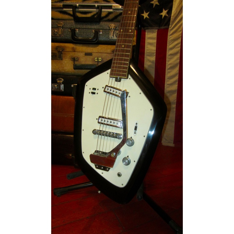 1966-teisco-del-rey-ev-2t-californian-black 1966 Teisco Del-Rey EV-2T Californian Black