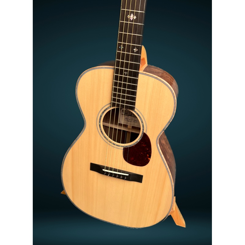 froggy-bottom-p14-deluxe-walnut-guitar Froggy Bottom P14 Deluxe Walnut Guitar