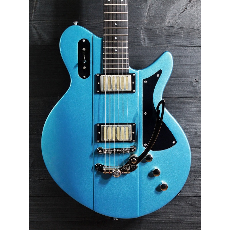 eastman-juliet-la-celestine-blue-electric-solidbody-guitar Eastman Juliet LA Celestine Blue Electric Solidbody Guitar