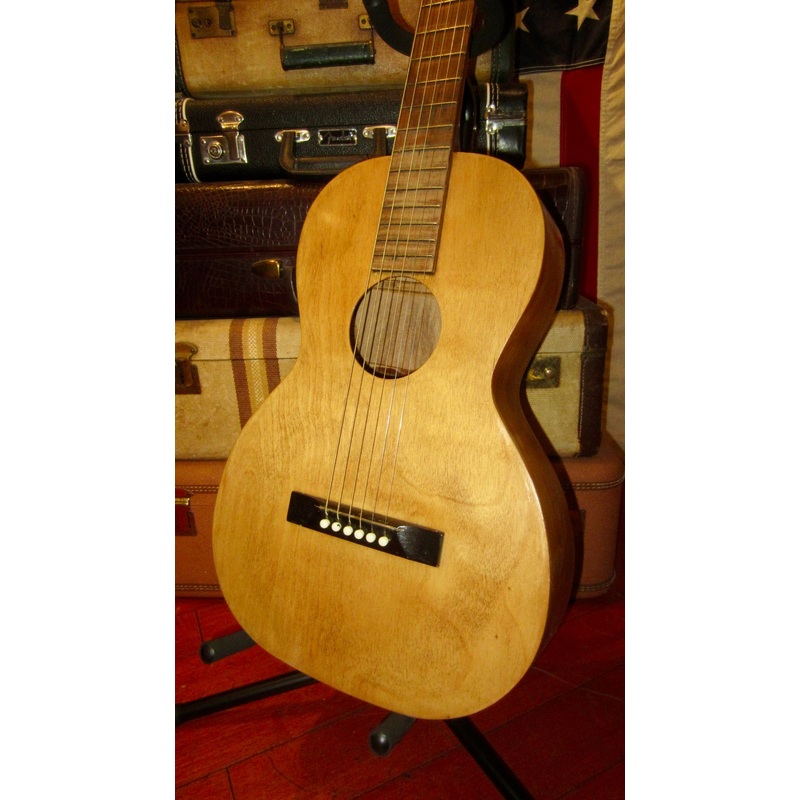 1930-regal-small-parlor-guitar-natural ~1930 Regal Small Parlor Guitar Natural