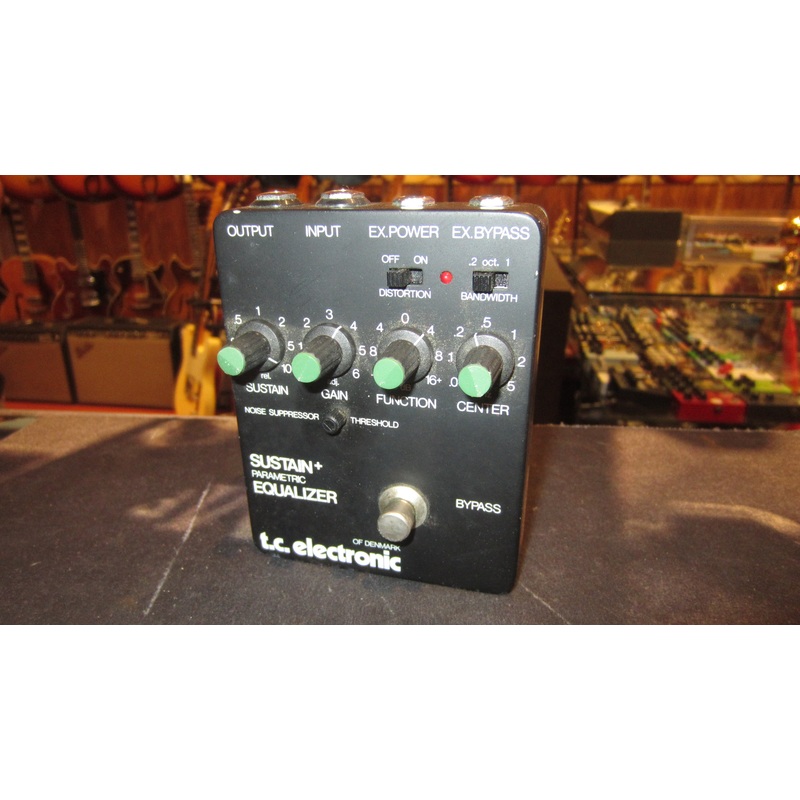 2006-tc-electronics-sustain-parametric-equalizer-black ~2006 TC Electronics Sustain + Parametric Equalizer Black