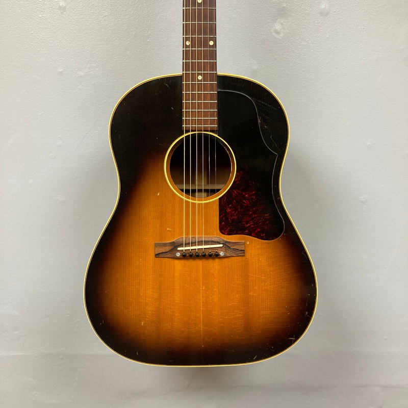 gibson-j-45-1957-serial-u-8664-1 Gibson J-45 1957 Serial U-8664-1