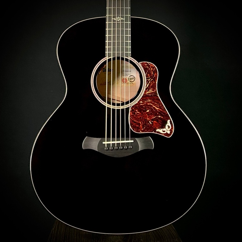 taylor-custom-gold-label-super-auditorium Taylor Custom Gold Label - Super Auditorium
