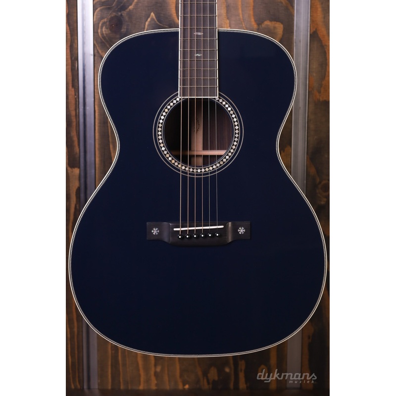 martin-custom-shop-om-dark-navy-blue-000-14 Martin Custom Shop OM Dark Navy Blue 000-14