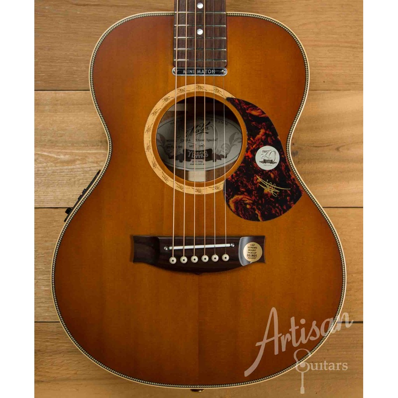 maton-emd-6-mini-maton-diesel-guitar-sitka-with-blackwood-and-vintage-amber-sunburst-ap5-id-10617 Maton EMD 6 Mini Maton Diesel Guitar Sitka with Blackwood and Vintage Amber Sunburst AP5 ID-10617