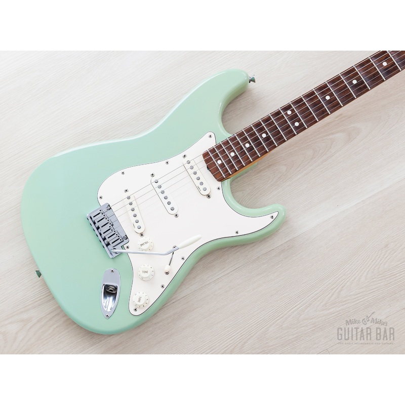 1992-fender-yngwie-malmsteen-stratocaster-usa-sonic-blue-near-mint-w-case 1992 Fender Yngwie Malmsteen Stratocaster USA Sonic Blue, Near-Mint w/ Case