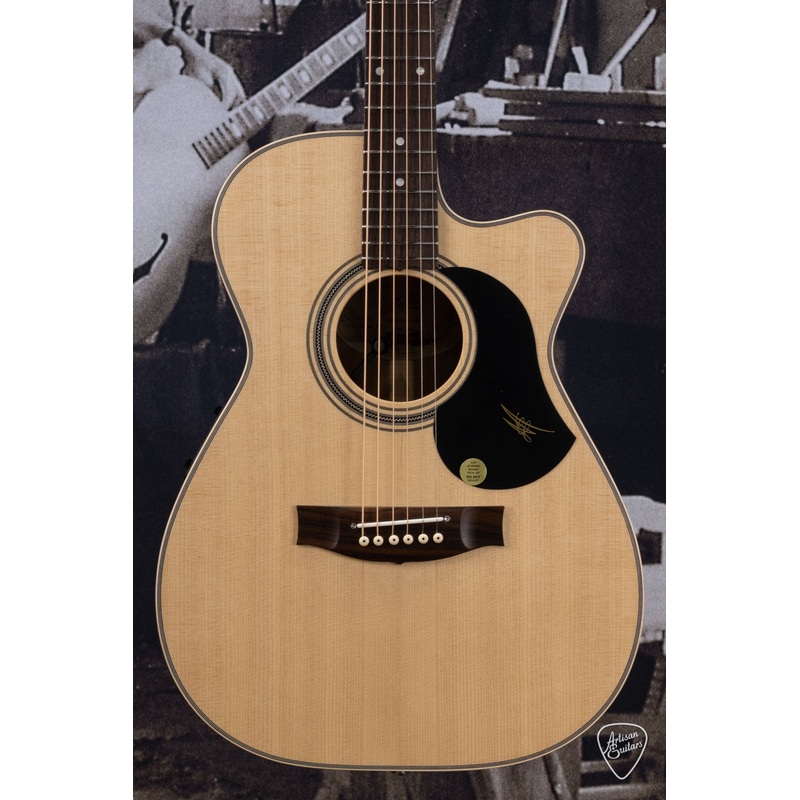 maton-guitars-808c-j-r-joe-robinson-signature-cutaway-16401 Maton Guitars 808C J.R. Joe Robinson Signature Cutaway - 16401