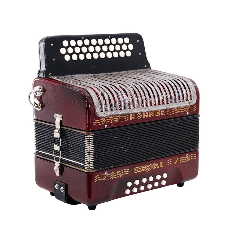pre-owned-hohner-corona-ii-g-c-f-diatonic-accordion-red-used Pre-Owned Hohner Corona II G/C/F Diatonic Accordion - Red | Used