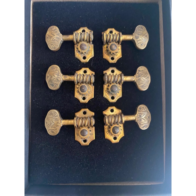 1930-s-grover-gold-engraved-d45-tuning-pegs 1930's Grover Gold Engraved D45 Tuning Pegs