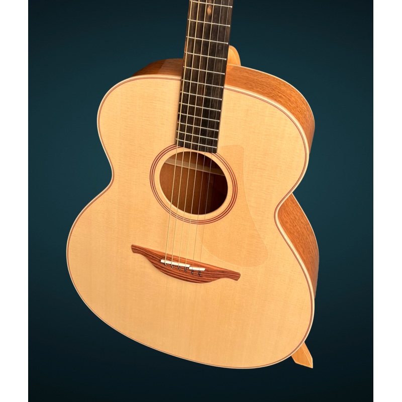 lowden-020-mahogany-guitar Lowden 020 Mahogany Guitar