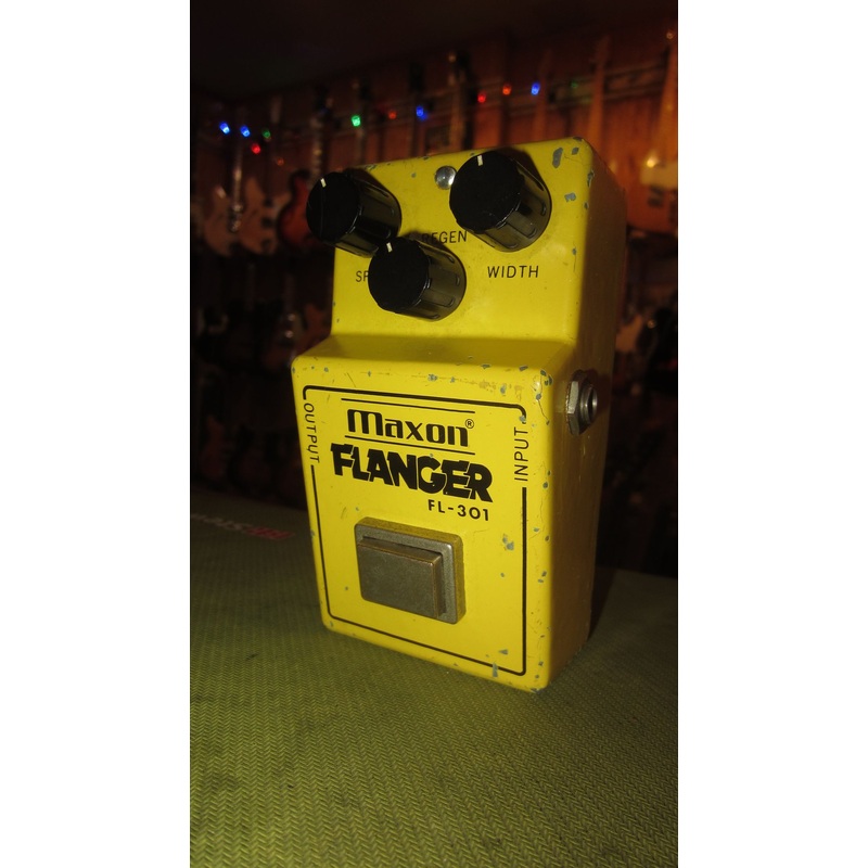 1981-maxon-fl-301-flanger-yellow ~1981 MAXON FL-301 Flanger Yellow
