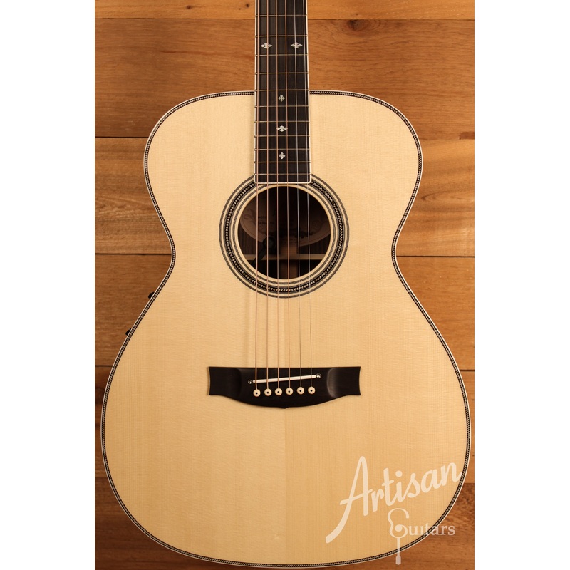 maton-custom-shop-classic-guitar-with-european-spruce-and-indian-rosewood-id-12374 Maton Custom Shop Classic Guitar with European Spruce and Indian Rosewood ID-12374