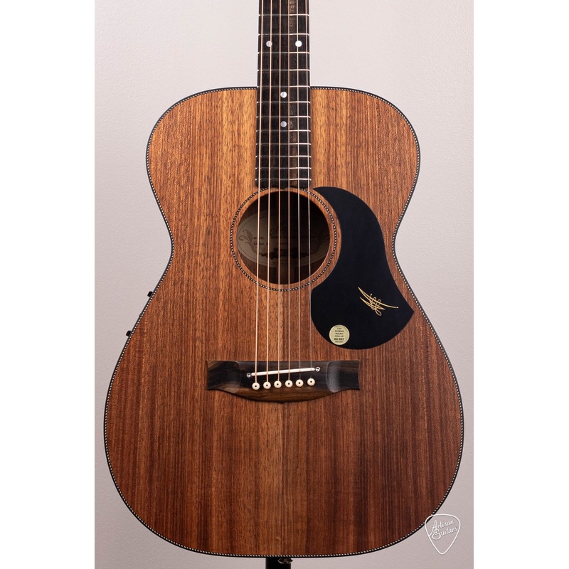 maton-guitars-all-blackwood-ebw-808-16690 Maton Guitars All-Blackwood EBW-808 - 16690