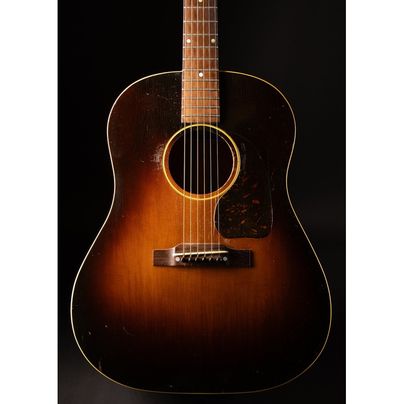1943-gibson-j-45-banner-sunburst 1943 Gibson J-45 "Banner" Sunburst