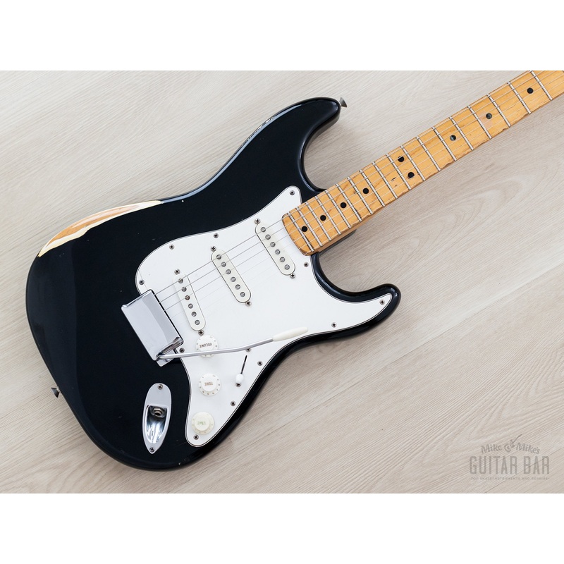 1975-fender-stratocaster-vintage-guitar-black-w-case 1975 Fender Stratocaster Vintage Guitar Black w/ Case