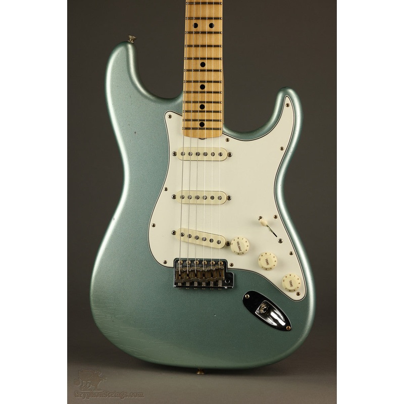 2023-fender-custom-shop-69-stratocaster-journeyman-relic-bone-tone-electric-guitar-used 2023 Fender Custom Shop '69 Stratocaster Journeyman Relic Bone Tone Electric Guitar- Used