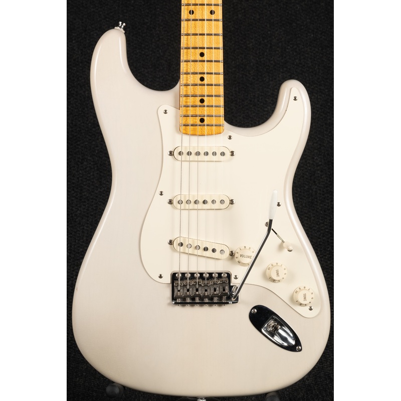 eric-johnson-artist-stratocaster-white-blonde Eric Johnson Artist Stratocaster - White Blonde