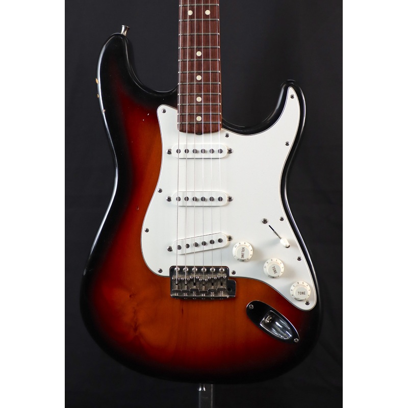 fender-stratocaster-reverse-headstock Fender Stratocaster - Reverse Headstock