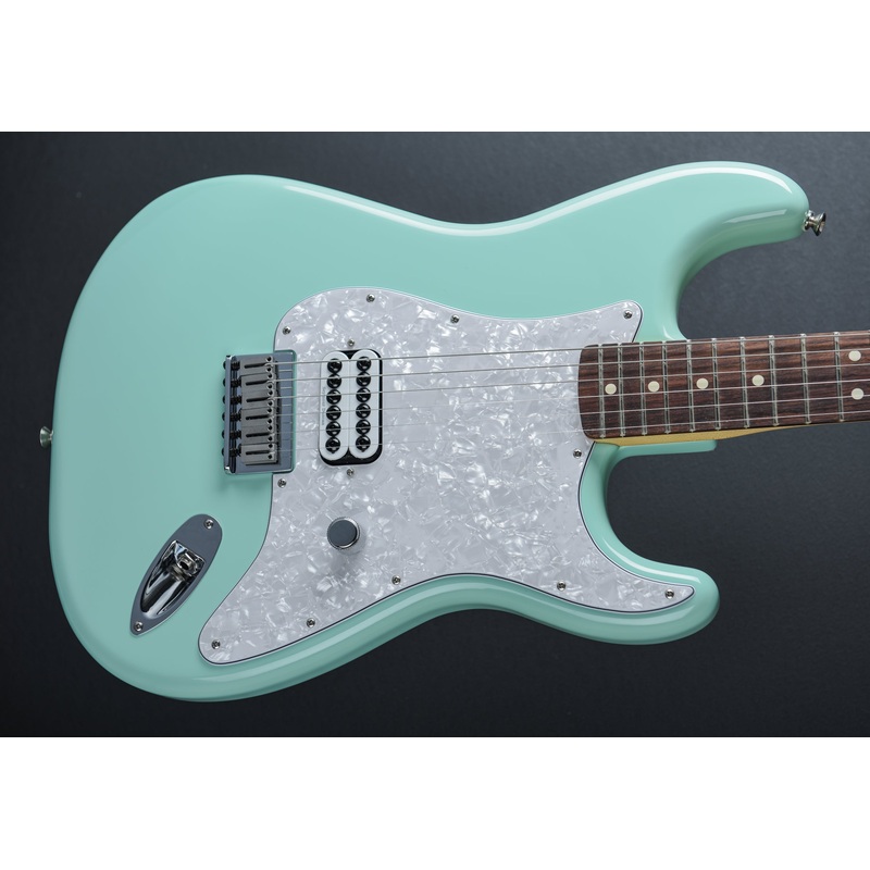 limited-edition-tom-delonge-stratocaster-surf-green Limited Edition Tom Delonge Stratocaster - Surf Green
