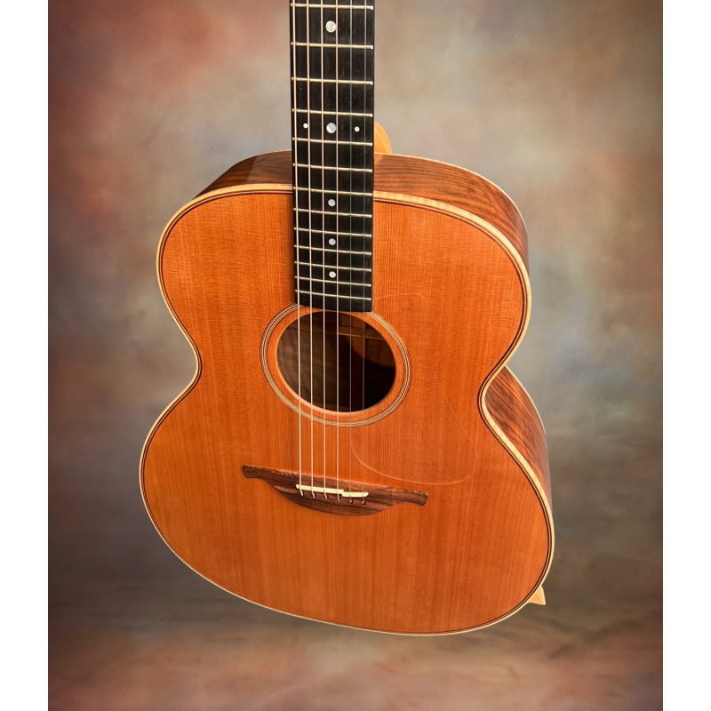lowden-o23x-walnut-guitar Lowden O23x Walnut Guitar