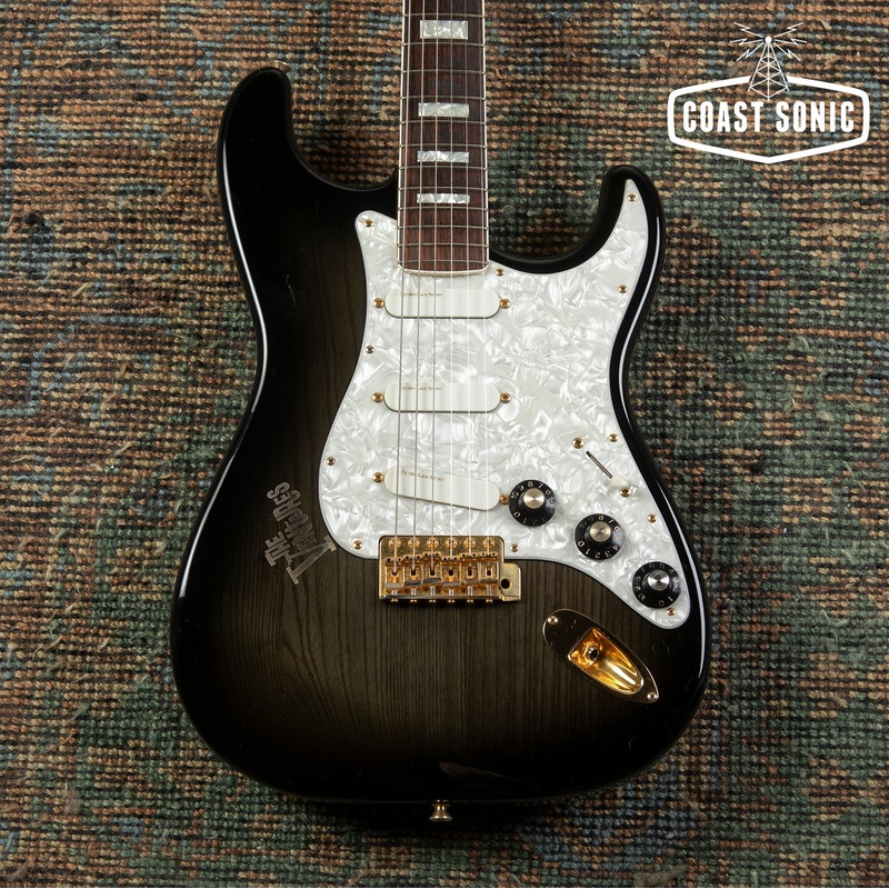 1996-fender-limited-edition-the-ventures-stratocaster-st-165vr-made-in-japan-mij-w-case 1996 Fender Limited Edition The Ventures Stratocaster ST-165VR made in Japan MIJ w/ case