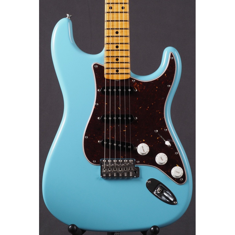 62-nos-flamethrower-stratocaster-daphne-blue '62 NOS Flamethrower Stratocaster - Daphne Blue