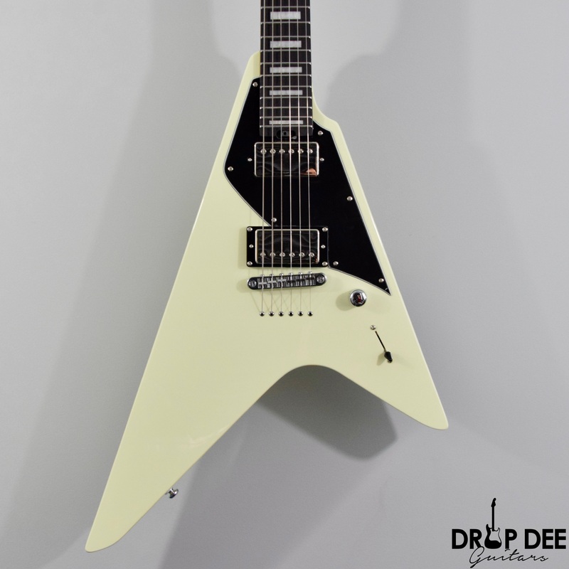 balaguer-select-series-aether-classic-electric-guitar-w-bag-vintage-white Balaguer Select Series Aether Classic Electric Guitar w/ Bag Vintage White
