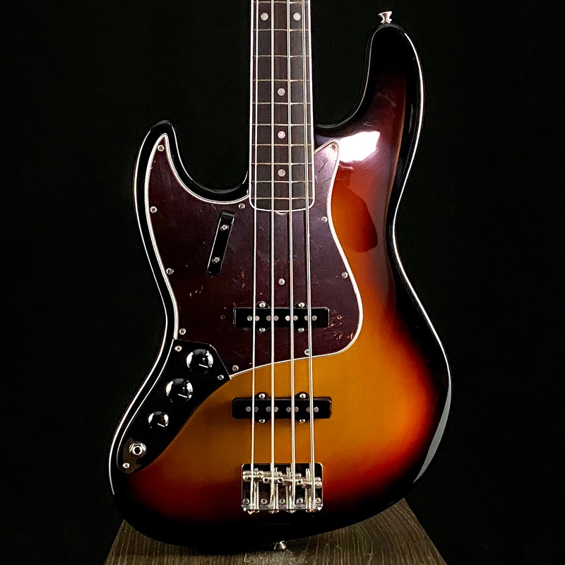 fender-american-vintage-ii-1966-jazz-bass-left-handed-used Fender American Vintage II 1966 Jazz Bass Left-Handed (Used)