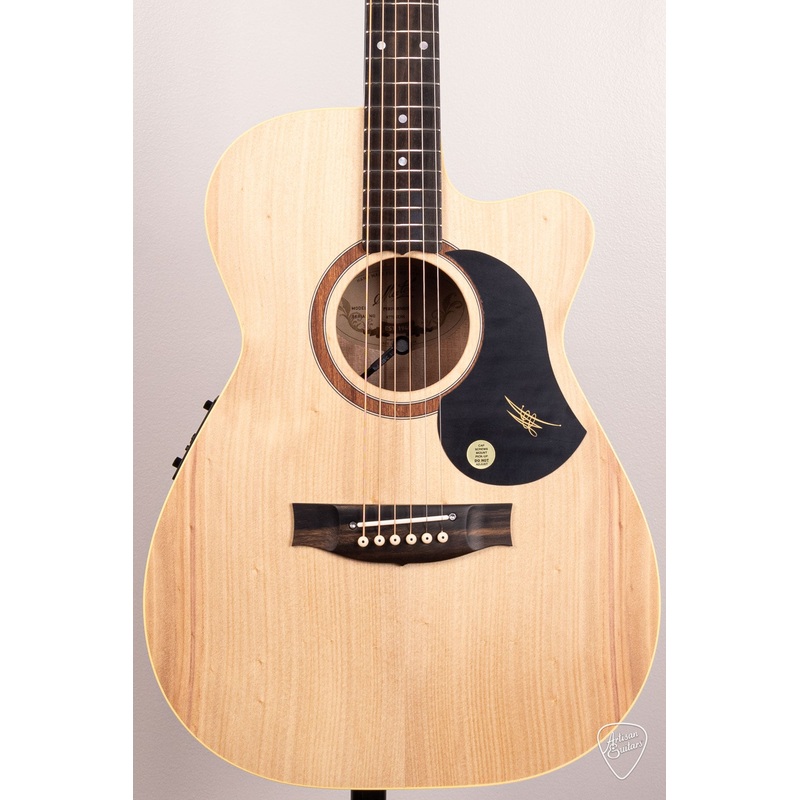 maton-guitars-ebg-808c-performer-16882 Maton Guitars EBG-808C Performer - 16882